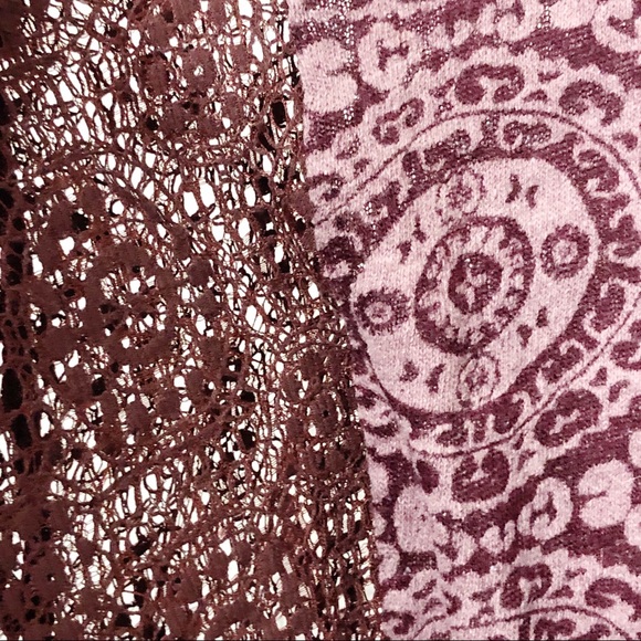 HOLLISTER Bohemian Burgundy Shawl Poncho Cardigan with Fringe Detail Size XS/S - Picture 8 of 11